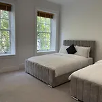 Kensington Luxury Apartments