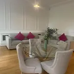 Kensington Luxury Apartments