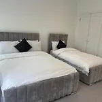 Kensington Luxury Apartments