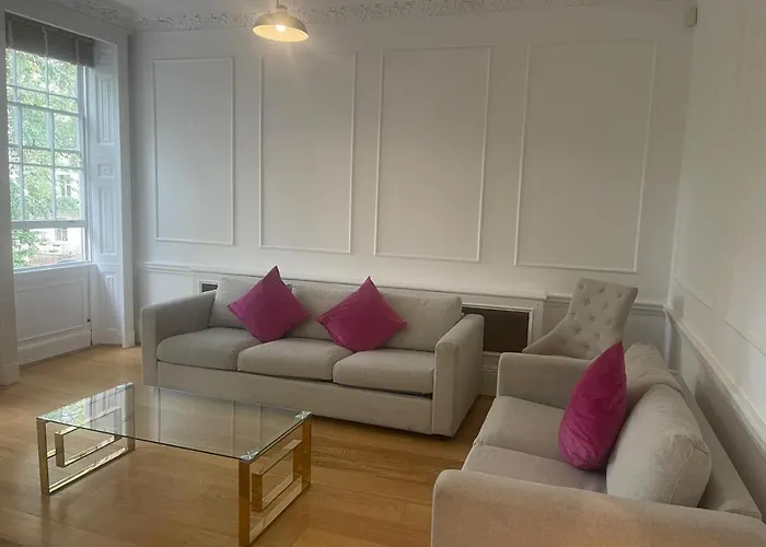 Kensington Luxury Apartments